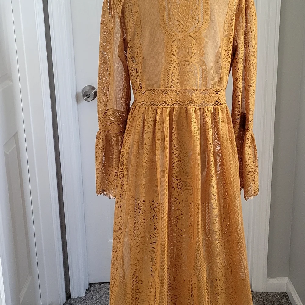Band of Gypsies Mustard Lace Maxi Dress - Picture 3 of 6